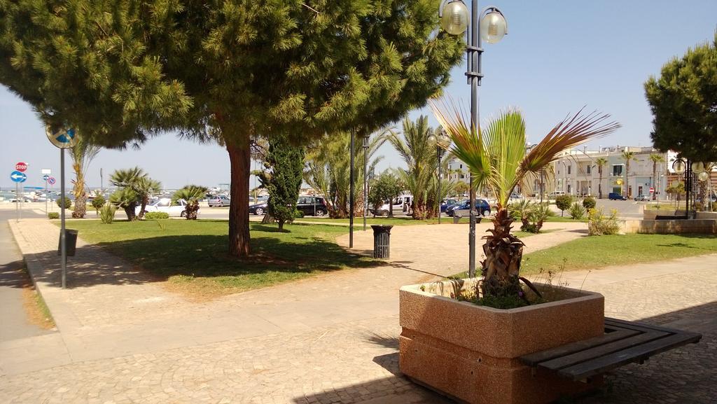 Grekal Bed Salento Bed & Breakfast Porto Cesareo Bagian luar foto
