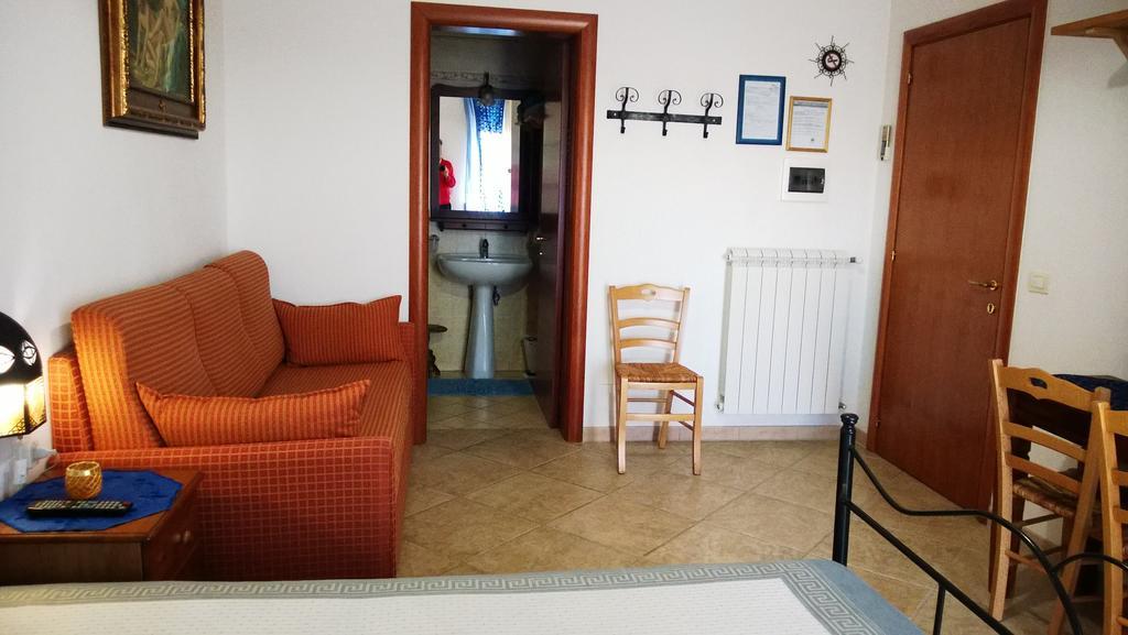 Grekal Bed Salento Bed & Breakfast Porto Cesareo Ruang foto