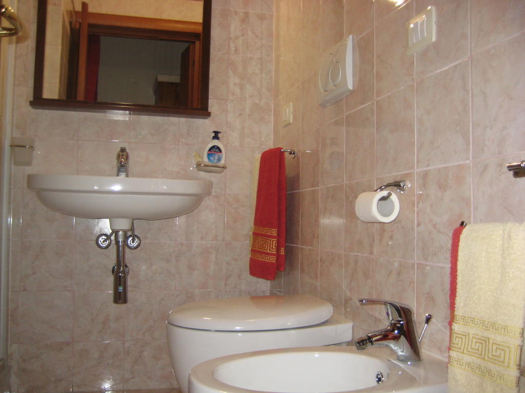 Grekal Bed Salento Bed & Breakfast Porto Cesareo Ruang foto